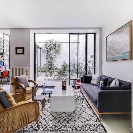 Sumptuous House With Patio * Parigi
