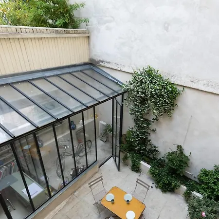 Sumptuous House With Patio Appartamento
